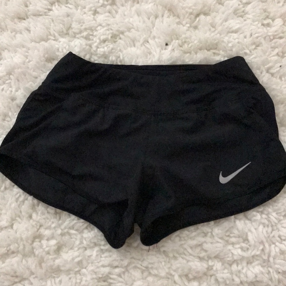 Black Nike shorts